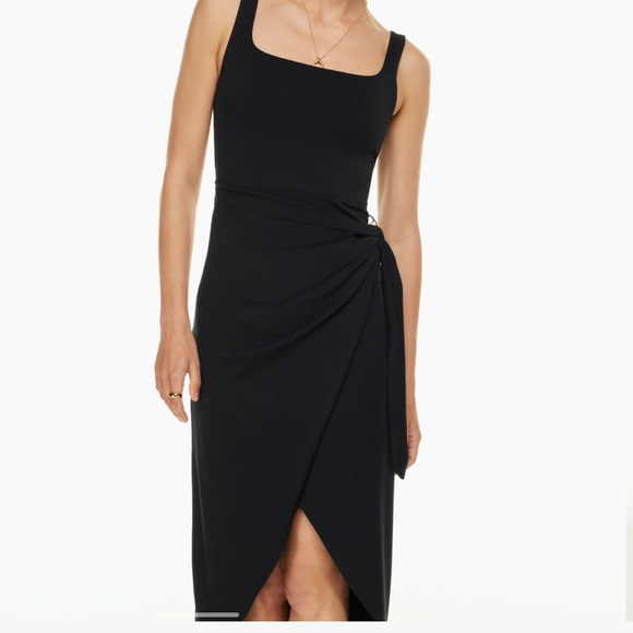 NEW! Midi wrap dress - Picture 4 of 9